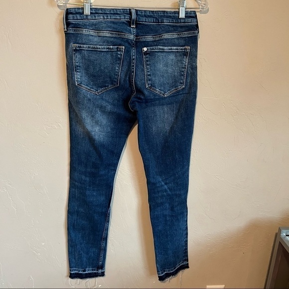 H&M & Denim Skinny Released Raw Hem Distressed Denim Jeans - Picture 6 of 10